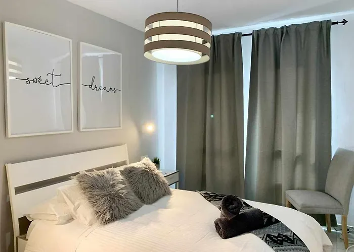 Holyhome 208 * Costa Teguise